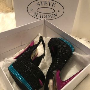Steve Madden Masqueraid Slingback heels